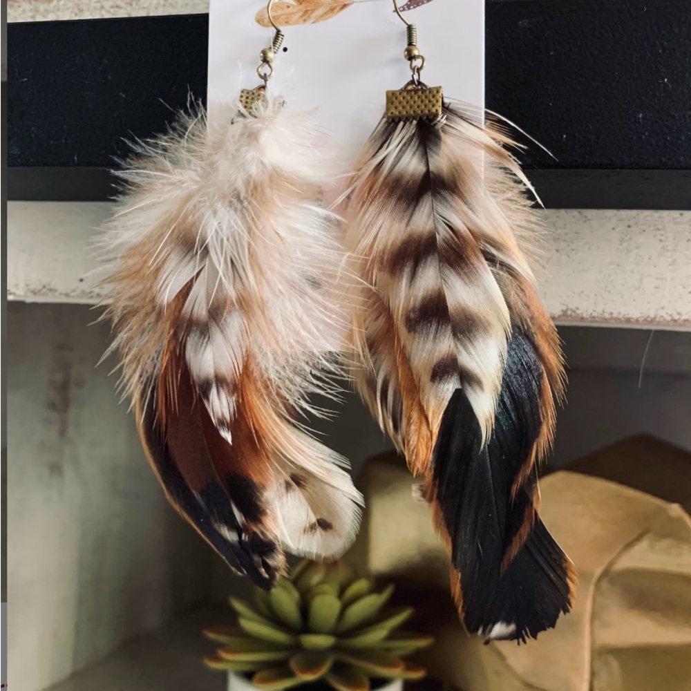 Boho style Feather Dangle Earrings